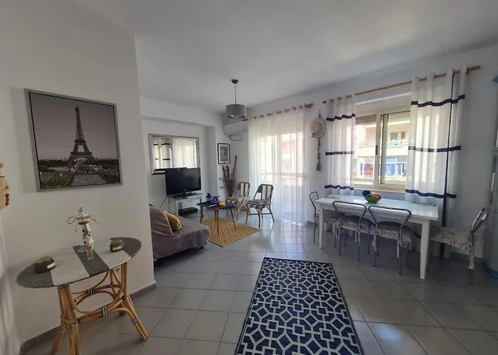 Cozy Anna ,near The Sea, Location ,rruga Pavaresia Durrës